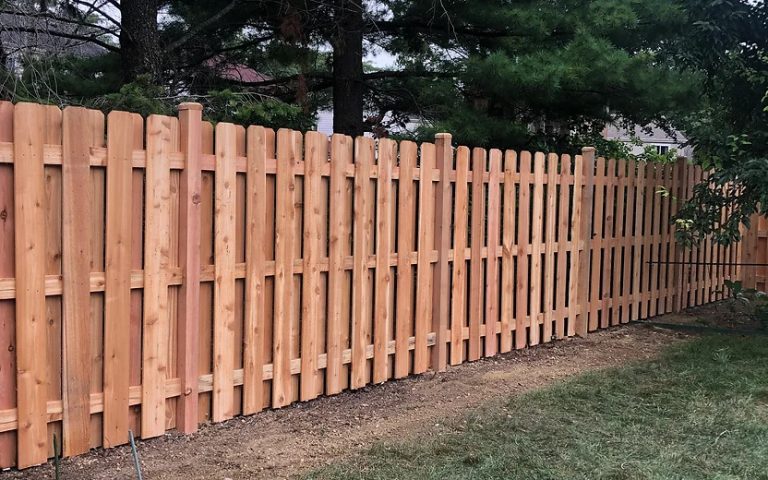 wood fence installation near kenosha, wood fence near kenosha, fence company near kenosha