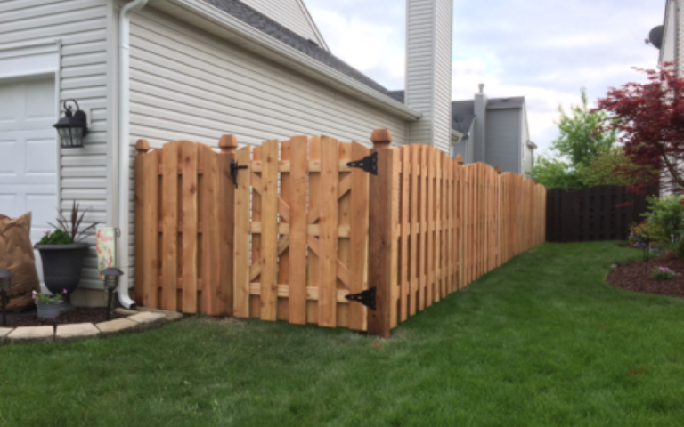 wood fence installation near kenosha, wood fence near kenosha, fence company near kenosha